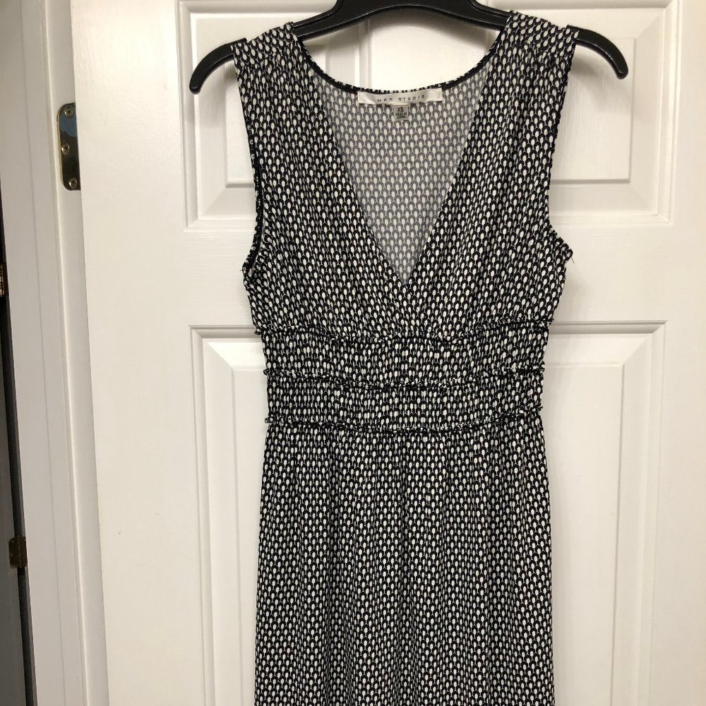 Max Studio sleeveless dress size XS